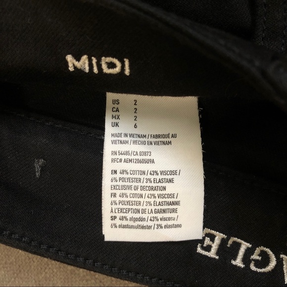 American Eagle Outfitters Black Denim Shorts - Picture 6 of 6